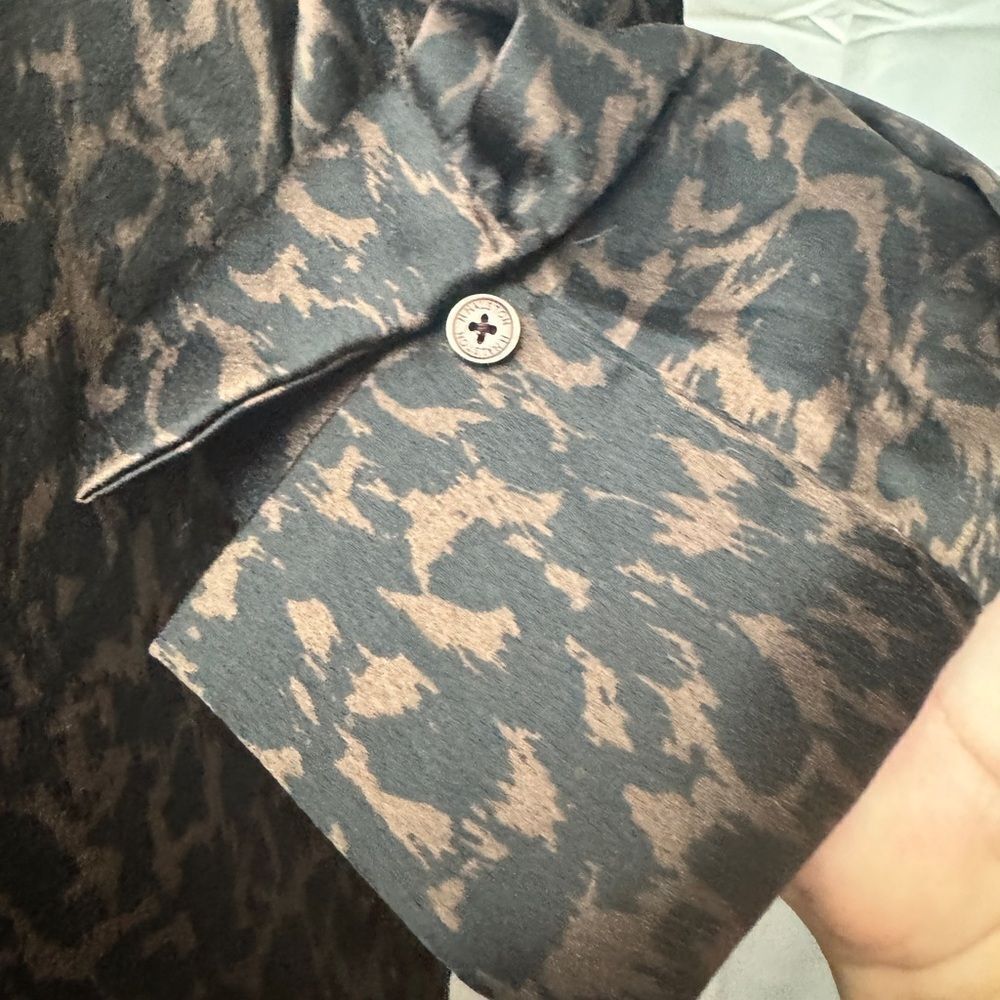 Halston Animal Print Blouse - Picture 6 of 8